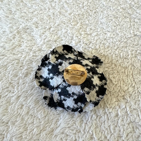 Vintage Tweed brooch - Picture 4 of 4